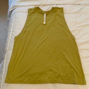NWOT Lululemon tank top